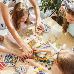 Traditional Chinese Arts & Crafts